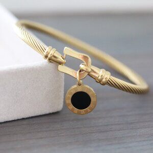 Roman Numeral Twist Style Hook Lock Design Bangle Bracelet 18k Gold Plated